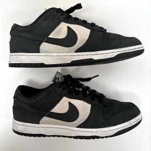 Black low top suede dunks